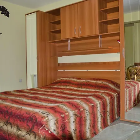 Family Hotel Saint George Καβάρνα