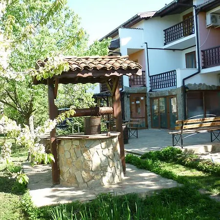 Ξενοδοχείο Family Hotel Saint George Καβάρνα