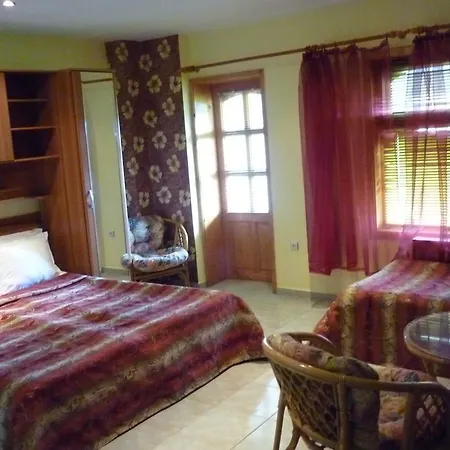 Family Hotel Saint George